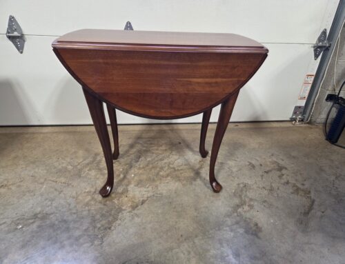 Queen Anne Drop Leaf Table